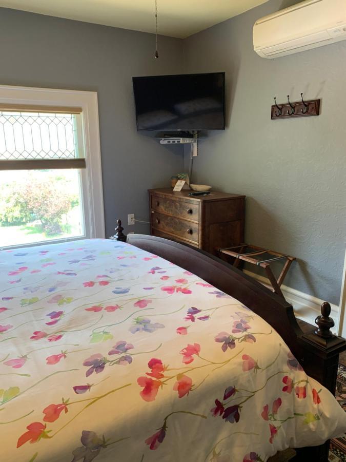 Green Oaks B&B Niagara-on-the-Lake Esterno foto