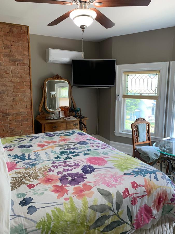 Green Oaks B&B Niagara-on-the-Lake Esterno foto