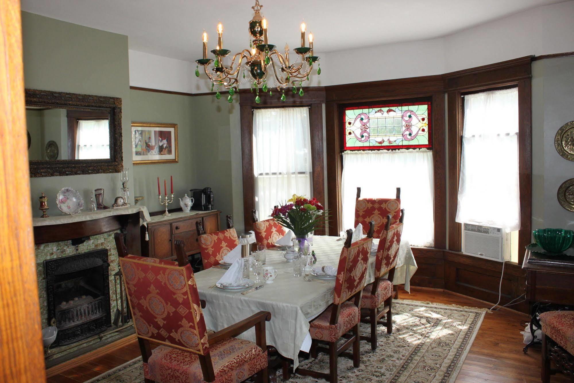 Green Oaks B&B Niagara-on-the-Lake Esterno foto